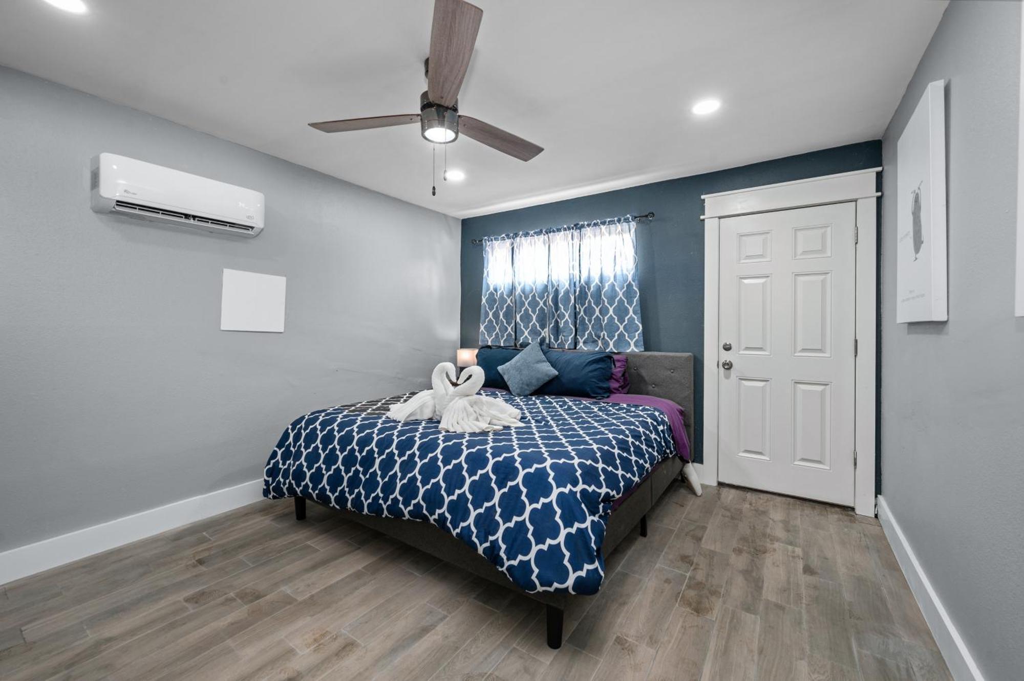 Comfortable 2Br Uptown Escape With Free Park Χιούστον Εξωτερικό φωτογραφία