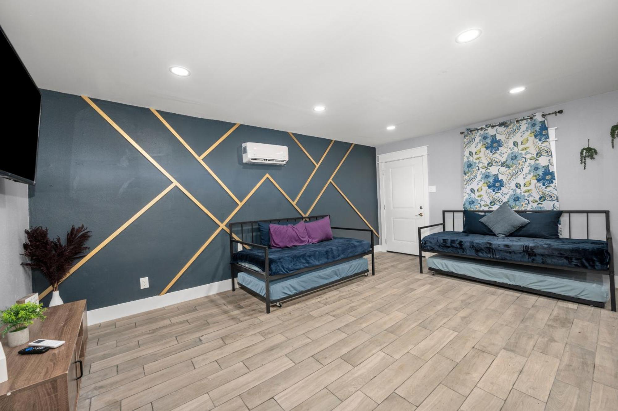 Comfortable 2Br Uptown Escape With Free Park Χιούστον Εξωτερικό φωτογραφία