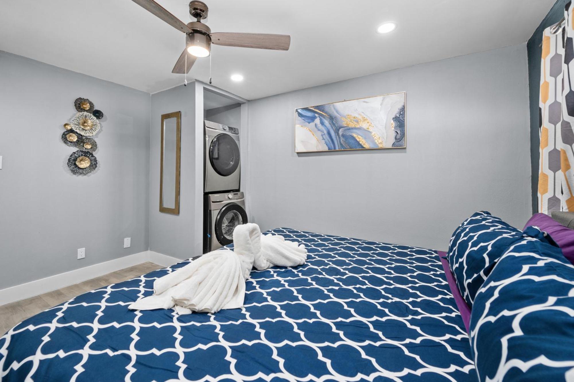 Comfortable 2Br Uptown Escape With Free Park Χιούστον Εξωτερικό φωτογραφία